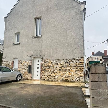 Little Jungle - T2 Avec Parking Apartment Vierzon Exterior photo